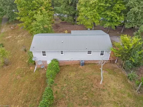 View/Area - 944 Webb Loop, Madison, NC 27025 photo 2 of 9