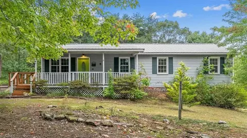 944 Webb Loop, Madison, NC 27025