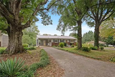 113 Glenn Ave, King, NC 27021