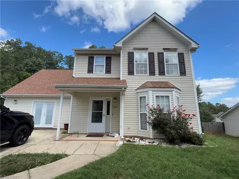 4015 Landerwood Dr, Greensboro, NC 27405
