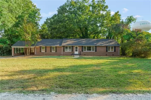 4013 Redberry Rd, Greensboro, NC 27407