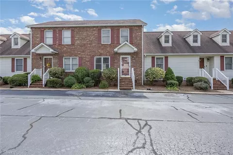 736 Salem St #3, Thomasville, NC 27360