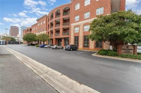 113 Church St N #311, Greensboro, NC 27401