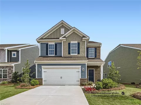 5472 Hydrangea St, Winston Salem, NC 27104