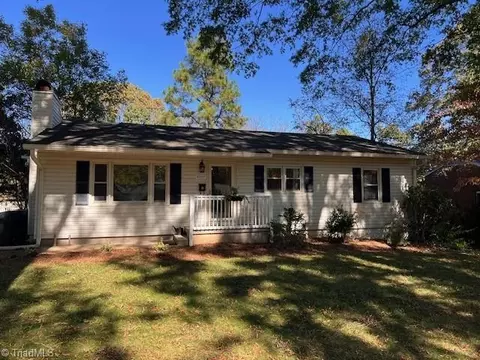 2717 Lullington Dr, Winston Salem, NC 27103