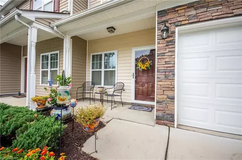 171 Limerick Rd, Mooresville, NC 28115