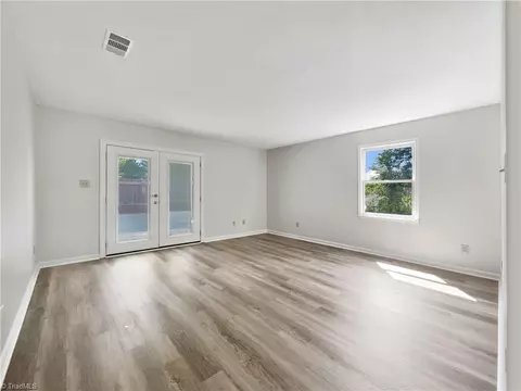 Living - 477 James Ct, High Point, NC 27265 photo 1 of 1