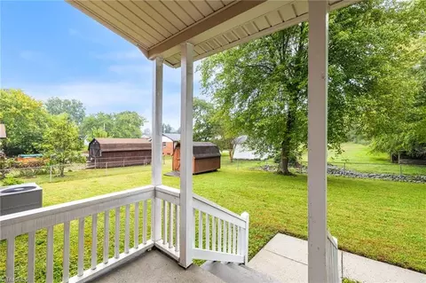3813 Rolling Rd, High Point, NC 27265 photo 23
