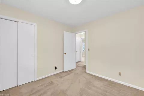 3813 Rolling Rd, High Point, NC 27265 photo 22