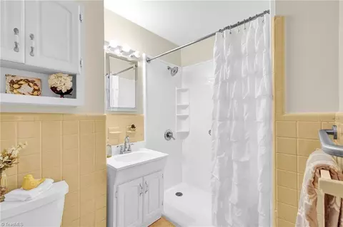 3813 Rolling Rd, High Point, NC 27265 photo 20
