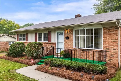 3813 Rolling Rd, High Point, NC 27265 photo 4