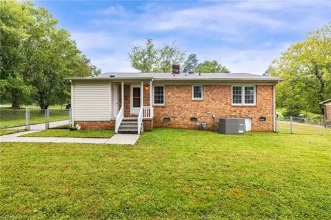 3813 Rolling Rd, High Point, NC 27265 photo 27
