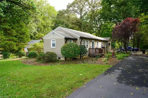 3424 Royalton St, Winston Salem, NC 27104
