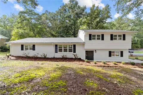 519 Shadybrook Rd, High Point, NC 27265 photo 3