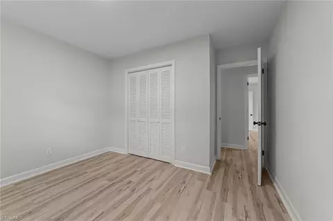 519 Shadybrook Rd, High Point, NC 27265 photo 18