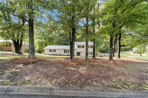 519 Shadybrook Rd, High Point, NC 27265 photo 37