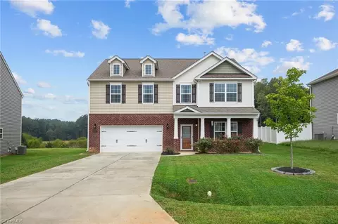 3770 Traveler Dr, Trinity, NC 27370 photo 1
