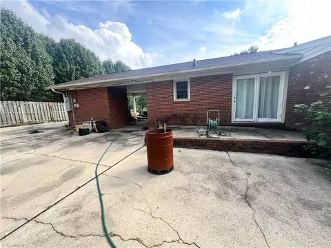 Exterior - 5590 Merle Dr, Trinity, NC 27370 photo 6 of 11