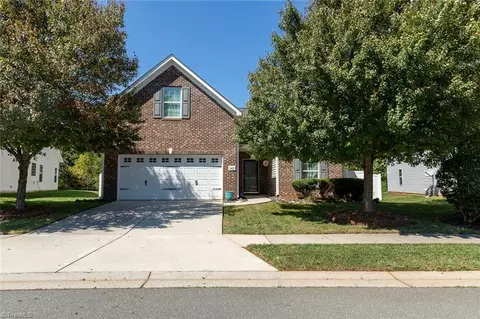 143 Kilbourne Dr, Bermuda Run, NC 27006