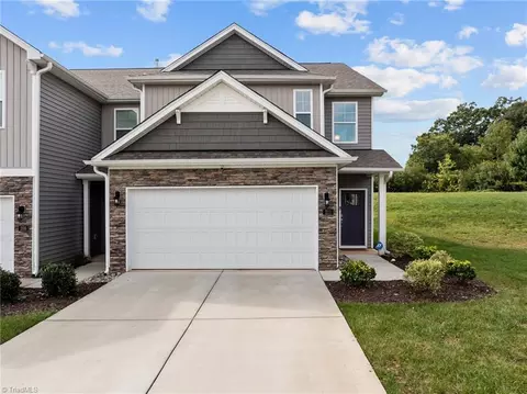 211 Stamm Dr, Greensboro, NC 27455
