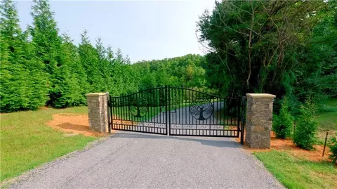 730 Mountain View Rd, King, NC 27021 photo 15