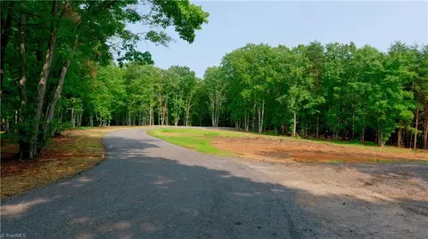 730 Mountain View Rd, King, NC 27021 photo 18
