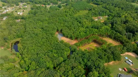 730 Mountain View Rd, King, NC 27021 photo 11