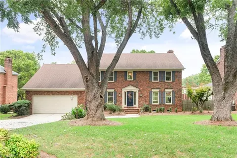 1522 Worthington Pl, Greensboro, NC 27410