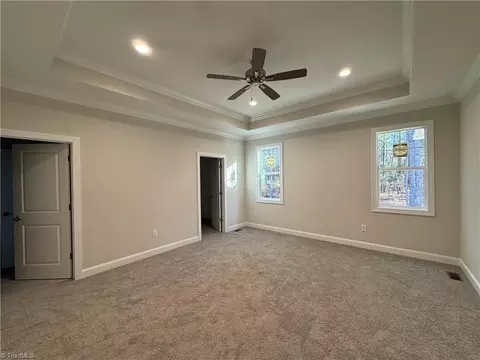 498 Longleaf Dr, West End, NC 27376 photo 10