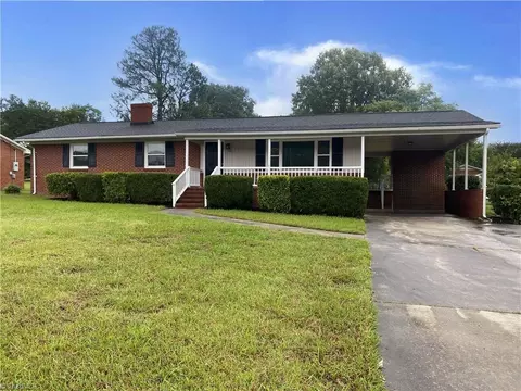 3407 Mebane St, Burlington, NC 27215