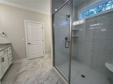 504 Longleaf Dr, West End, NC 27376 photo 8