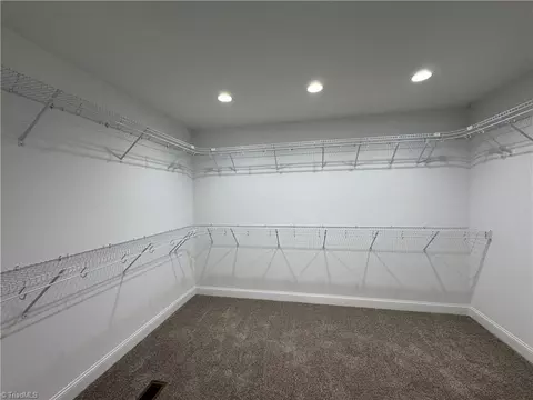 504 Longleaf Dr, West End, NC 27376 photo 6