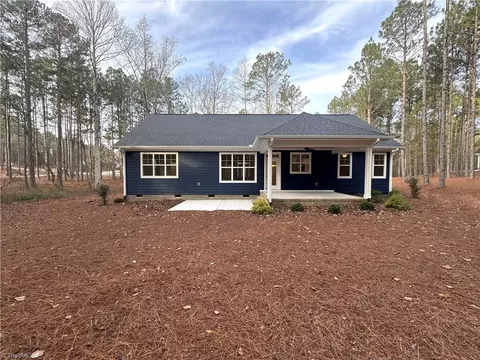 504 Longleaf Dr, West End, NC 27376 photo 30