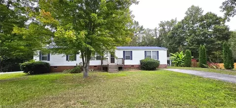 5501 Saddler Trl, Gibsonville, NC 27249
