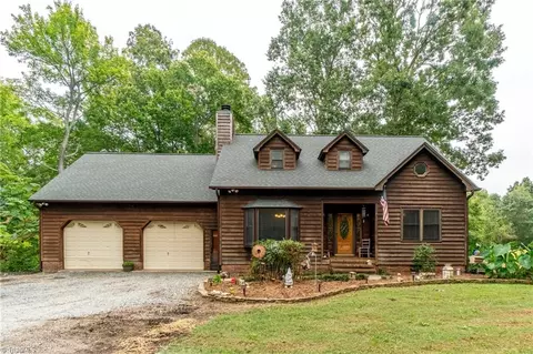 2001 Tot Hill Farm Rd, Asheboro, NC 27205