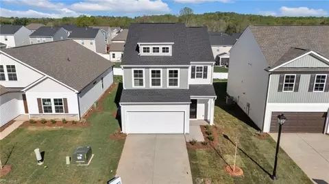 2557 Raspberry Hill Dr, Winston Salem, NC 27106