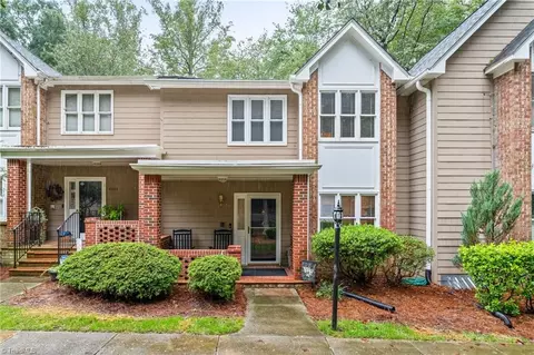 4572 Fernhaven Cir, Winston Salem, NC 27104