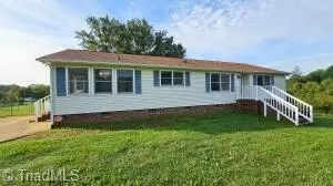 3031 Bramblegate Dr, Mebane, NC 27302