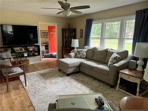 Living - 304 Eastside Dr, Denton, NC 27239 photo 2 of 2