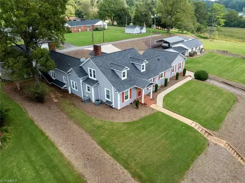 604 Main St E, Wilkesboro, NC 28697