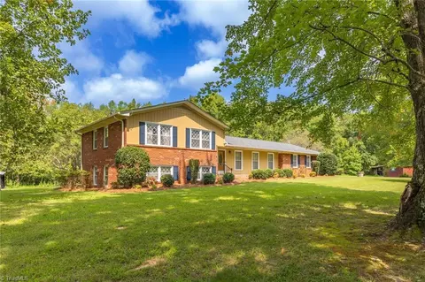 1431 River Rd, Stoneville, NC 27048