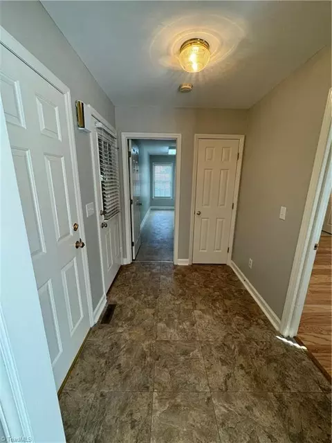 131 Glen - Oaks Dr, King, NC 27021 photo 37
