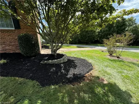 131 Glen - Oaks Dr, King, NC 27021 photo 10