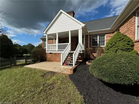 131 Glen - Oaks Dr, King, NC 27021 photo 18