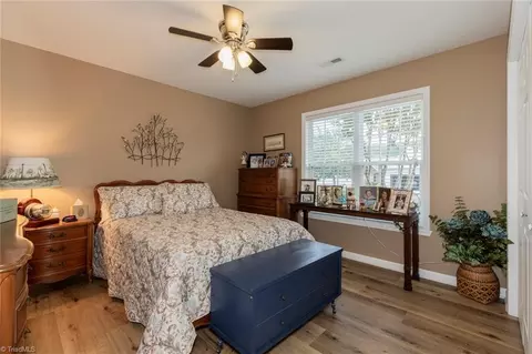 667 Chas Ct, High Point, NC 27265 photo 25
