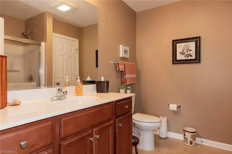 667 Chas Ct, High Point, NC 27265 photo 23