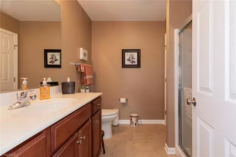 667 Chas Ct, High Point, NC 27265 photo 22