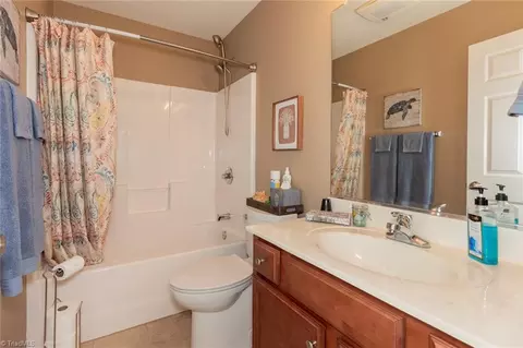 667 Chas Ct, High Point, NC 27265 photo 27