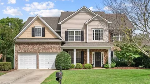 3710 Worthing Ct, Greensboro, NC 27455