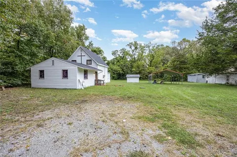 Exterior - 1203 Cox Ave, High Point, NC 27263 photo 3 of 5